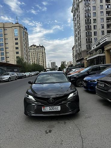 Продажа авто: Toyota Camry: 2018 г., Автомат, Бензин, Седан — 1