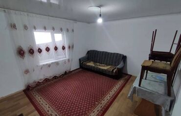 гостевой дом аренда: 1 бөлмө, Кыймылсыз мүлк агенттиги, Чогуу жашоосу жок, Толугу менен эмереги бар, Жарым -жартылай эмереги бар