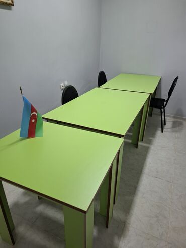 стол для конференций: Tədris/Ofis mebelləri dəsti - Yaşıl rəngli 4 ədəd düzbucaqlı masa