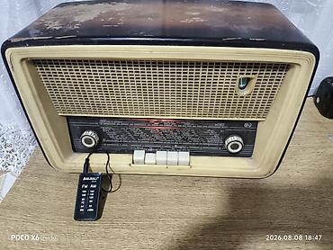 ipod mp3 player: RR 230 Retro lampaški radio prijemnik Ei Niš sa eksternim FM/AM — 3