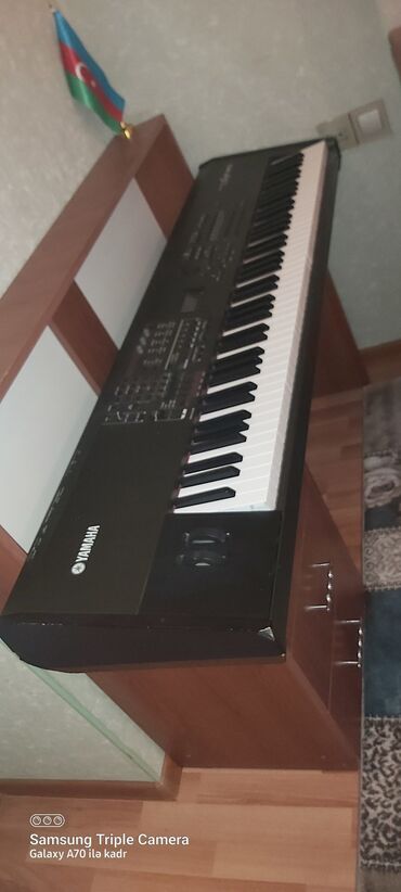 Спорт и хобби: Синтезатор, Yamaha