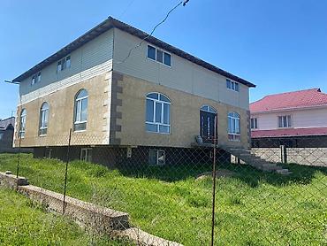 Продажа коттеджей и домов: Продаётся участок 7 соток с новым домом в селе Бер Булак — 3