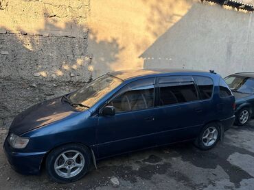 набор ключей в чемодане цена: Toyota Ipsum: 1996 г., 2 л, Автомат, Бензин, Минивэн