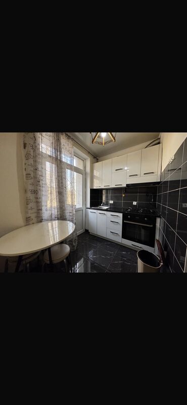 Продажа квартир: 2 комнаты, 43 м², Хрущевка, 2 этаж, Евроремонт