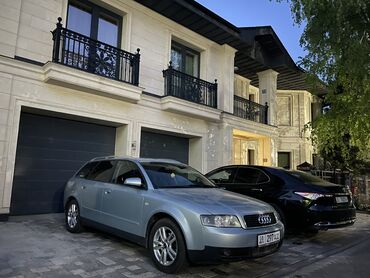 машина салон: Audi A4: 2002 г., 2 л, Механика, Бензин, Универсал