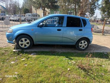 chevrolet 2008: Chevrolet Aveo: 2004 г., 1.2 л, Механика, Бензин, Хэтчбэк