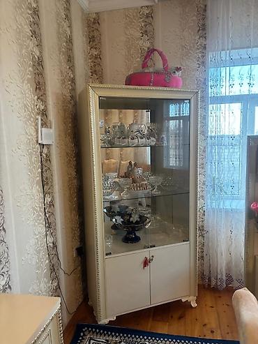 Qonaq otağı dəstləri: Masa və oturacaqlar — 1