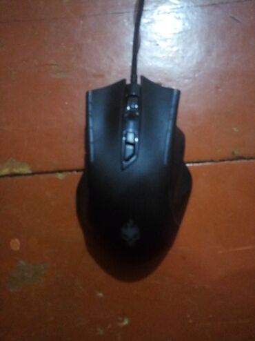 большой ноутбук: , игровая мышь от компании dexp полностью Рабочая с подсветкой ! Ещё