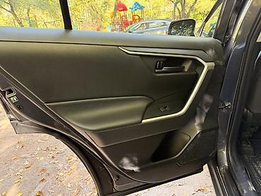 ravon r4: Toyota RAV4: 2019 г., 2.5 л, Автомат, Бензин, Кроссовер — 8