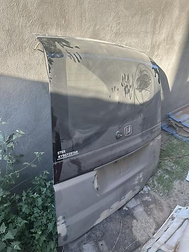 дверь хонда степ: Крышка задней двери (пятая дверь) для Honda Stepwgn. - Оригинальная — 2