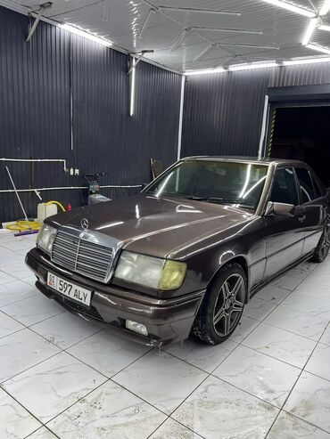 Mercedes-Benz: Mercedes-Benz W124: 1993 г., 3.2 л, Автомат, Бензин, Седан