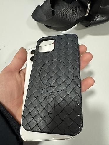 Apple iPhone: IPhone 12, Б/у, 64 ГБ, Белый, Чехол, 78 % — 11