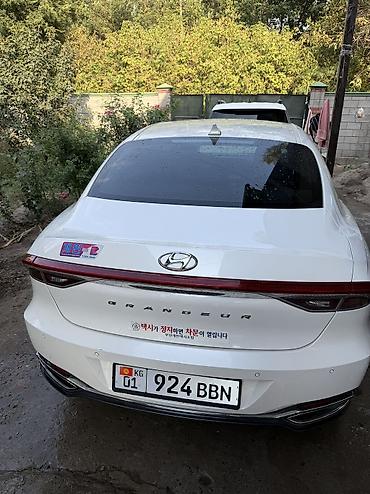 byd e1: Hyundai Grandeur: 2021 г., 0.3 л, Автомат, Газ, Хэтчбэк — 4