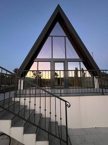 Kuće na prodaju: 98 kv. m, 3 sobe — 1