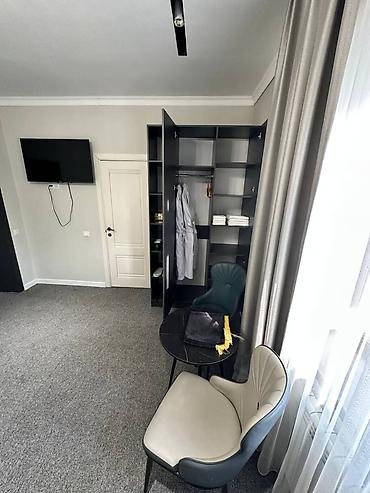 Посуточная аренда комнат: • Люксовые номера с панорамным видом на горы прямо из окна • — 7