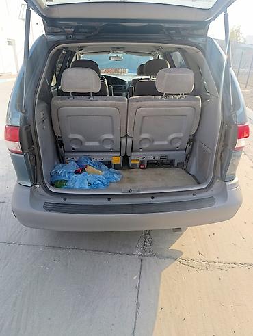 Транспорт: Toyota Sienna: 2001 г., 3 л, Автомат, Бензин, Минивэн — 3