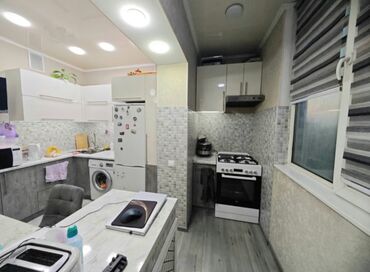 купить квартиру мкр восток 5 бишкек: 1 бөлмө, 40 кв. м, 106-серия, 7 кабат, Евроремонт
