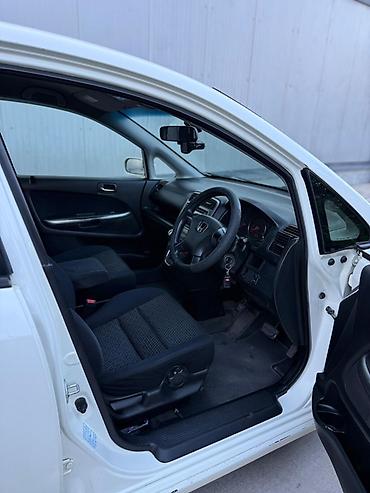 toyota stream: Honda Stream: 2004 г., 1.7 л, Автомат, Бензин, Минивэн — 10