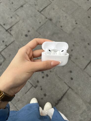 airpods qulaqcıq: Airpods pro3 az işlənib