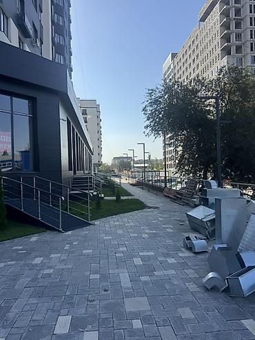 Коммерческое помещение в новом жилом комплексе 130 м2 микрорайон