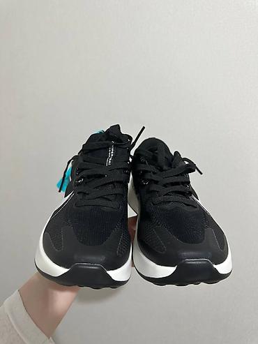 gore tex обувь: Мужские кроссовки, 42, Nike, Новый, цвет - Черный — 5