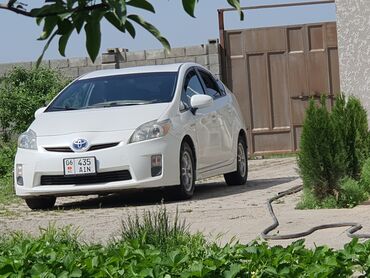 полик для машин: Toyota Prius: 2011 г., 1.8 л, Вариатор, Гибрид, Хэтчбэк
