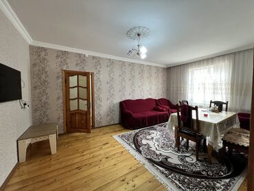 Həyət evləri və villaların satışı: Binəqədi qəs. 3 otaqlı, 100 kv. m — 9