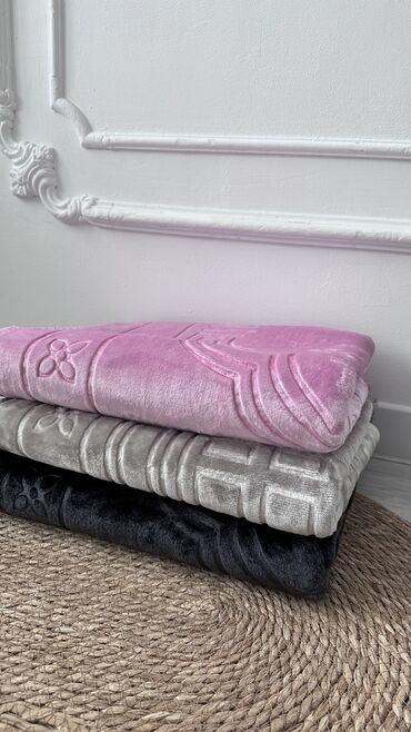 велюровые ковры для дома: Жайнамаз, Новый, Подарочный, цвет - Розовый, Черный