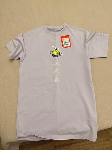 футболка lining: Футболка Lining, loose fit. размер L. Цена 4000 сом — 1