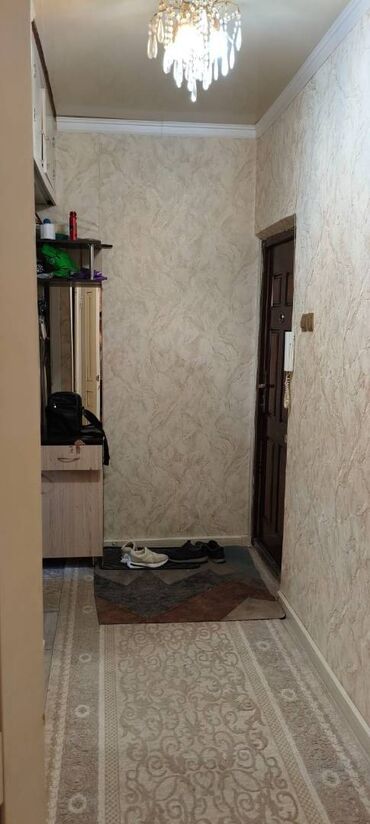 квартира за 10 тысяч в месяц: 1 комната, 35 м², 105 серия, 6 этаж, Косметический ремонт