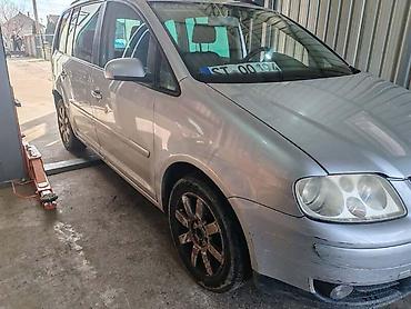 cekrk rucni: DELOVI ZA VOLKSWAGEN TOURAN 2003. GOD. | Kompletan auto u delovima — 2