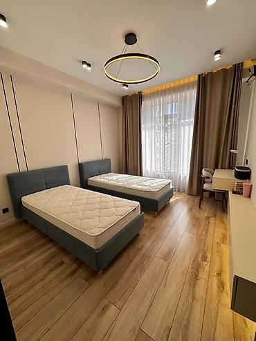 старыи толчок: Продается Евро 3х-комнатная квартира 📍Адрес: мкр.Асанбай 🏗️Застройщик — 7