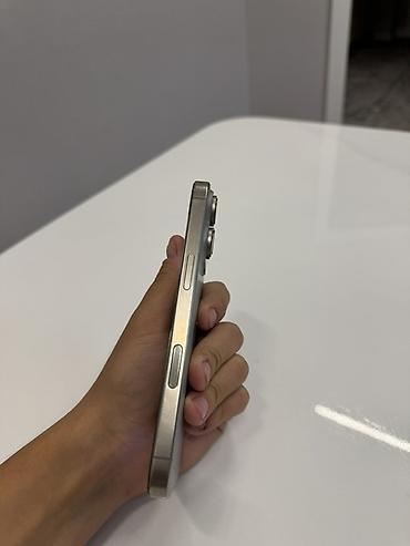 iphone 1e: IPhone 16 Pro, Б/у, 128 ГБ, Natural Titanium, 78 % — 5