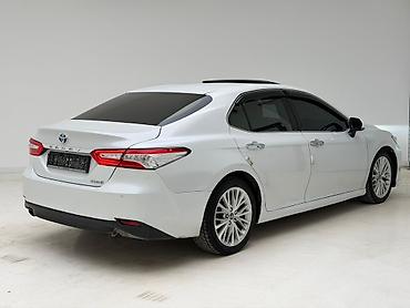 Toyota: Toyota Camry: 2018 г., 2.5 л, Автомат, Гибрид, Седан — 11