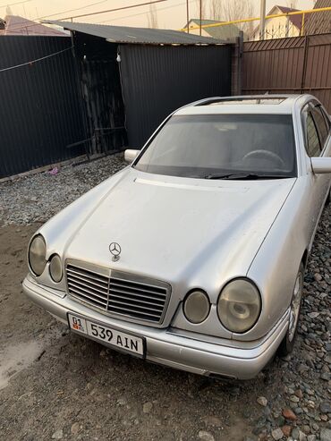 Mercedes-Benz: Mercedes-Benz E-Class: 1996 г., 2 л, Механика, Бензин, Седан