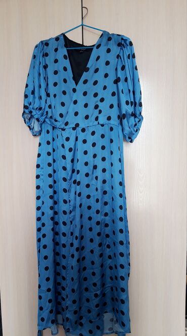 голубое вечернее платье: M (38), цвет - Голубой