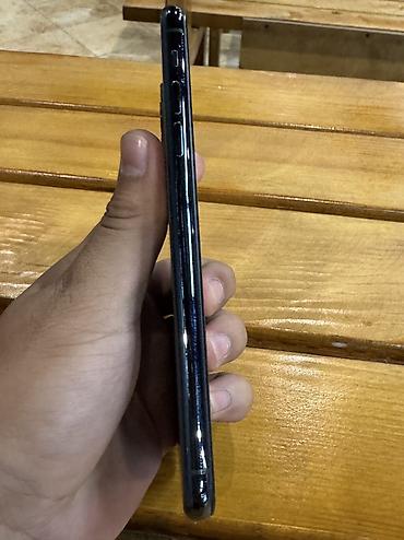 Apple iPhone: IPhone 11 Pro Max, Б/у, 64 ГБ, Matte Midnight Green, 72 % at lalafo.kg — 7 Apple iPhone: IPhone 11 Pro Max, Б/у, 64 ГБ, Matte Midnight Green, 72 % — 7