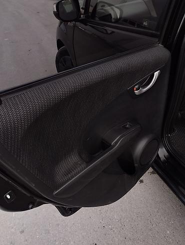 Honda: Honda Fit: 2013 г., Вариатор, Гибрид, Хэтчбэк — 11