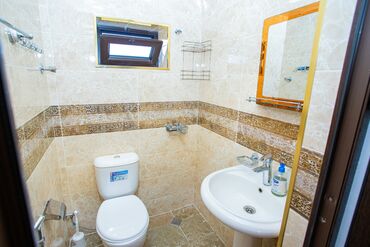 Günlük kirayə evlər: 150 kv. m, 3 otaqlı, Artezian quyusu, İnternet, Qaz -da lalafo.az — 17 Günlük kirayə evlər: 150 kv. m, 3 otaqlı, Artezian quyusu, İnternet, Qaz — 17