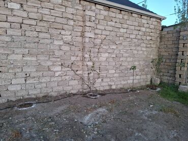 xacmazda torpaq satilir: Tikinti, Mülkiyyətçi, Bələdiyyə