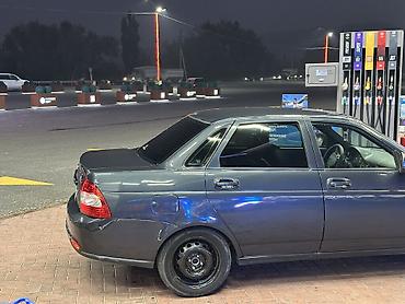 гур 211: ВАЗ (ЛАДА) Priora: 2008 г., Кол менен иштөөчү, Бензин, Седан — 4