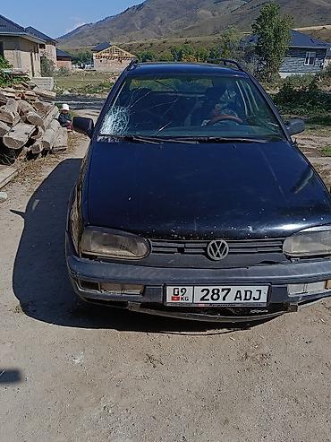 Продажа авто: Volkswagen Golf: 1992 г., 1.8 л, Механика, Бензин, Хэтчбэк — 1
