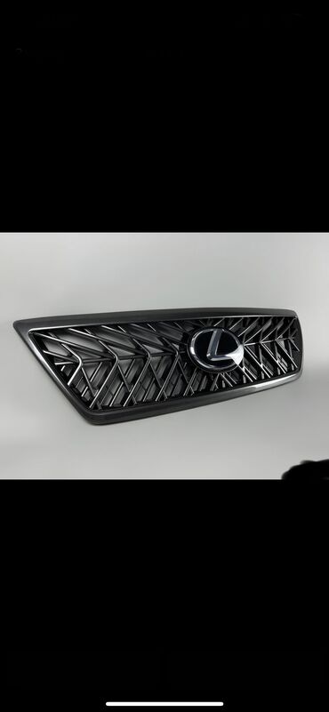 Автозапчасти: Продаю ТРД Решетку на Lexus LX470 новый