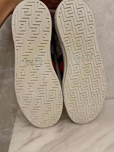 gucci ayaqqabı: Gucci Ace kişi/kadın krossovkaları - Model: Gucci Ace - Material: GG — 3