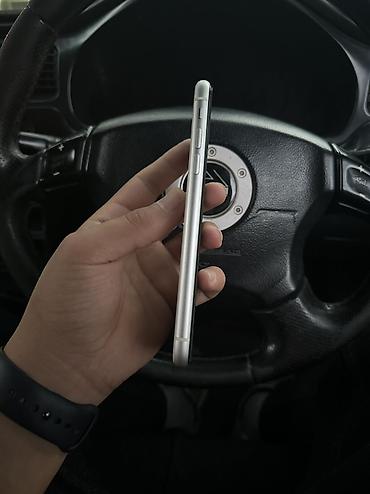 poco 12: IPhone 11, Б/у, 128 ГБ, 86 % — 6