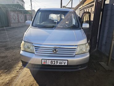 Honda: Honda Stepwgn: 2002 г., 2 л, Минивэн — 3