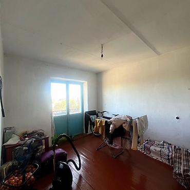 Продажа квартир: 2 комнаты, 55 м², Старый ремонт — 4