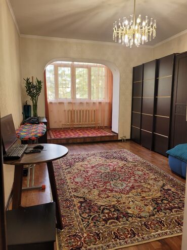 квартира с подселения: 2 бөлмө, 85 кв. м, Жеке план, 5 кабат