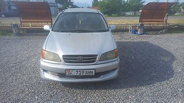Транспорт: Toyota Ipsum: 2000 г., 2 л, Автомат, Бензин, Минивэн — 1
