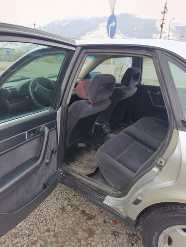 Audi: Audi 100: 1993 г., 2.3 л, Механика, Бензин, Седан — 5